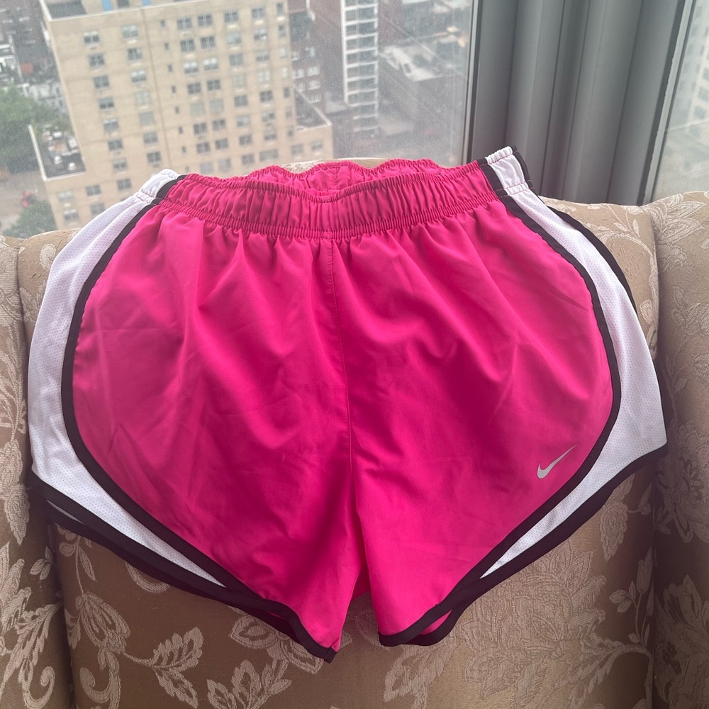 Pink Nike athletic shorts!!